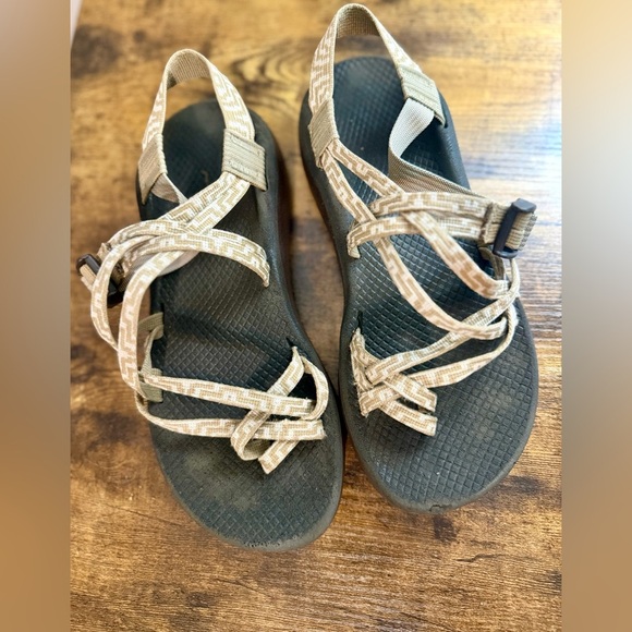 Chaco Sandals Womens Size 9 Performance Footwear Brown - Picture 2 of 9